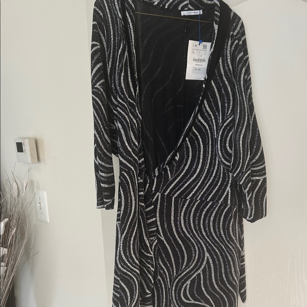 Zara Black and Silver Wave Pattern Dress
